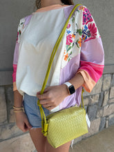 Load image into Gallery viewer, Flower Garden Top