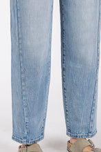 Load image into Gallery viewer, P1305X-LM SIDE SEAM DETAILING HIGH RISE COMFORT BARREL JEANS