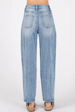 Load image into Gallery viewer, P1305X-LM SIDE SEAM DETAILING HIGH RISE COMFORT BARREL JEANS