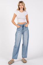 Load image into Gallery viewer, P1305X-LM SIDE SEAM DETAILING HIGH RISE COMFORT BARREL JEANS
