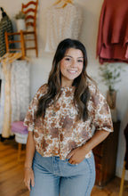 Load image into Gallery viewer, Floral Top
