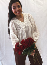 Load image into Gallery viewer, Eloise Top
