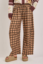 Load image into Gallery viewer, GINGHAM CHECKERED WIDE LEG FLEECE SWEATPANTS_JLB80126-03
