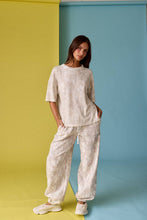 Load image into Gallery viewer, CAMO RIBBED LOOSE FIT SHIRT
