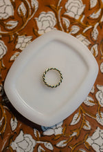 Load image into Gallery viewer, Gold Chain Ring
