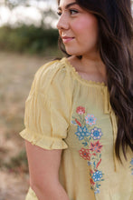 Load image into Gallery viewer, West Floral Top
