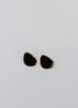 Load image into Gallery viewer, Studded Stone Black
