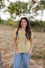 Load image into Gallery viewer, West Floral Top
