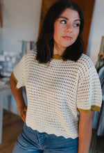 Load image into Gallery viewer, SCALLOPED KNITTED TOP
