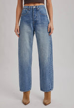 Load image into Gallery viewer, Jentry Denim
