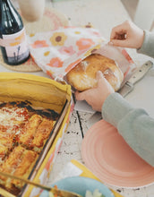Load image into Gallery viewer, Flower Gardens Bread Bag
