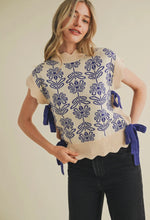 Load image into Gallery viewer, Mock Neck Vest
