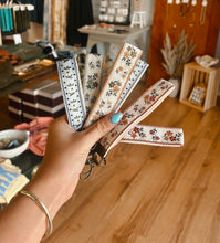 Load image into Gallery viewer, Vintage Keychain

