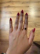 Load image into Gallery viewer, Black Gem Ring
