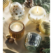 Load image into Gallery viewer, Cream &amp; Glimmer Candle
