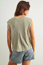 Load image into Gallery viewer, ROUND NECK TOP
