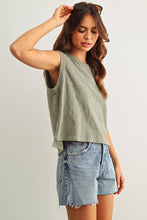 Load image into Gallery viewer, ROUND NECK TOP
