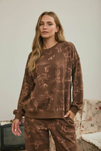 Load image into Gallery viewer, Western Crewneck
